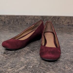 Elegant Burgundy Women's Shoes